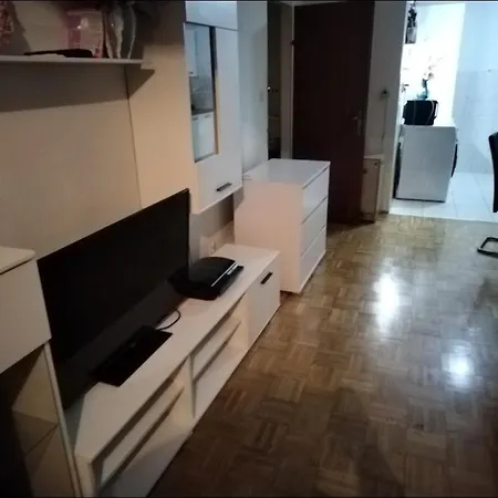 Olymp Apartman Lägenhet *
